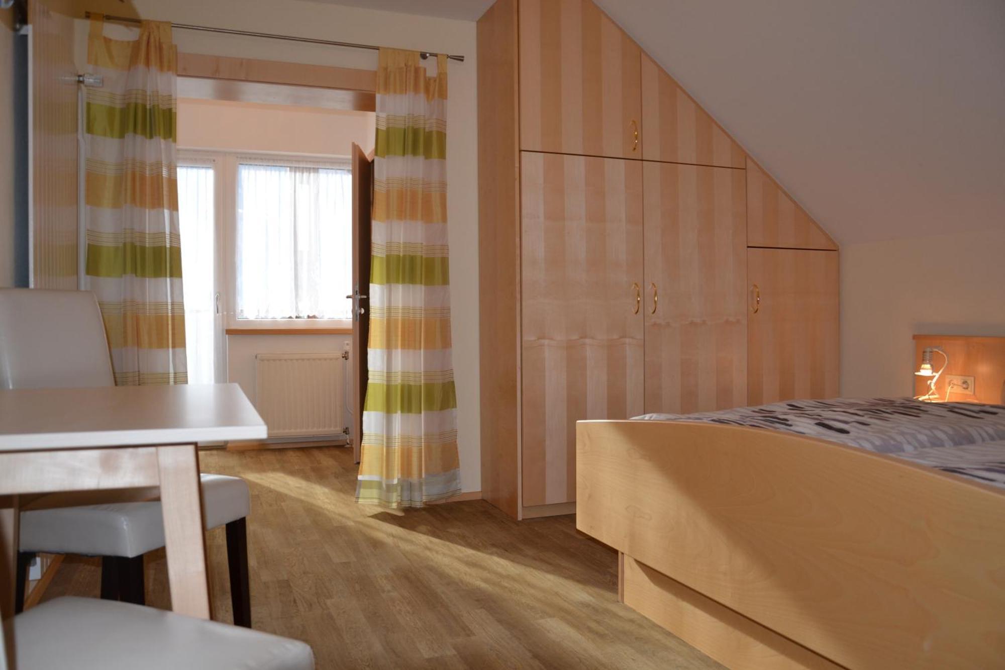 Gaestehaus Bachmann ヘルマゴル 部屋 写真